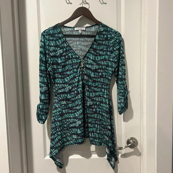 Dressy Green‎ Blue Top - Picture 2 of 4